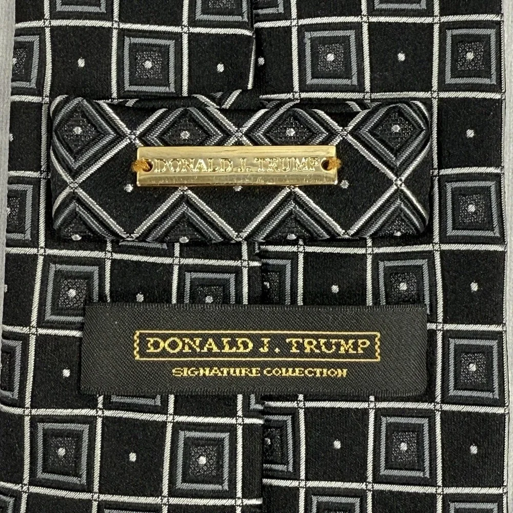 Donald J Trump Signature Collection Silk Tie Black Geometric 60